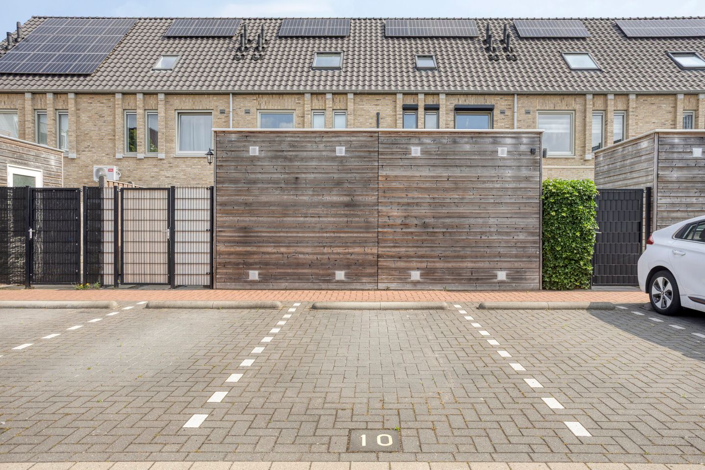 Photo 29 of Johanna Bogaersplein 5