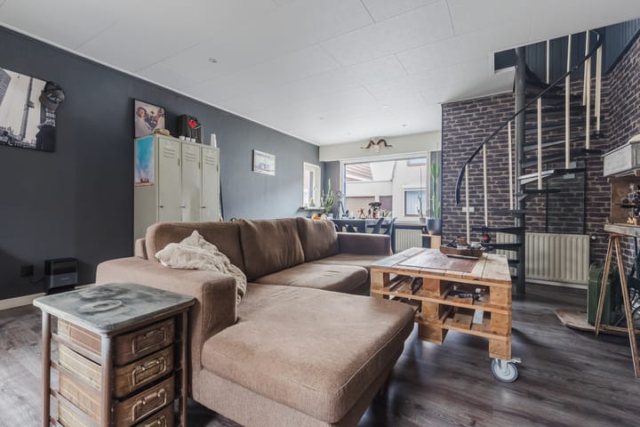 Foto 8 van Wilhelminastraat 15