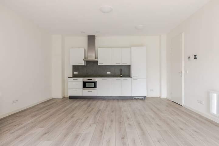 Foto 11 van Robert Kochlaan 532-D