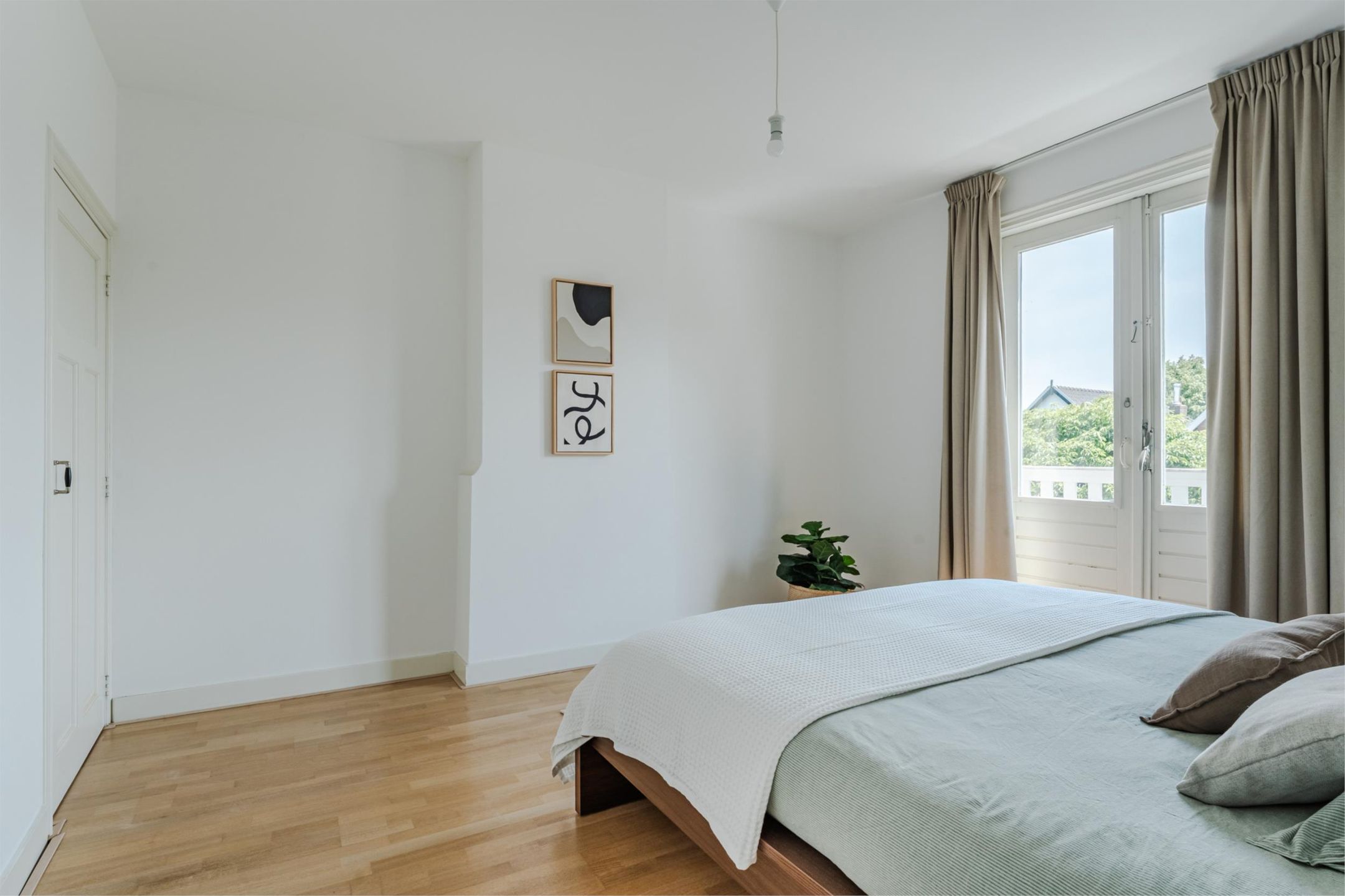 Photo 36 of Voorschoterlaan 62-B