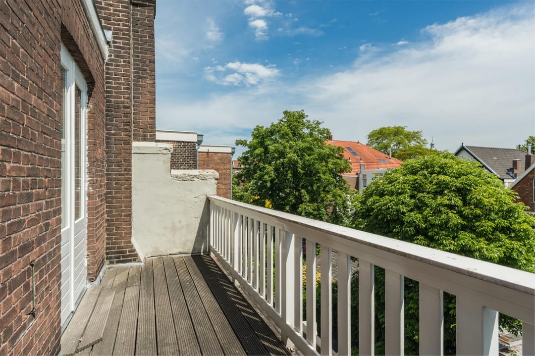 Photo 38 of Voorschoterlaan 62-B