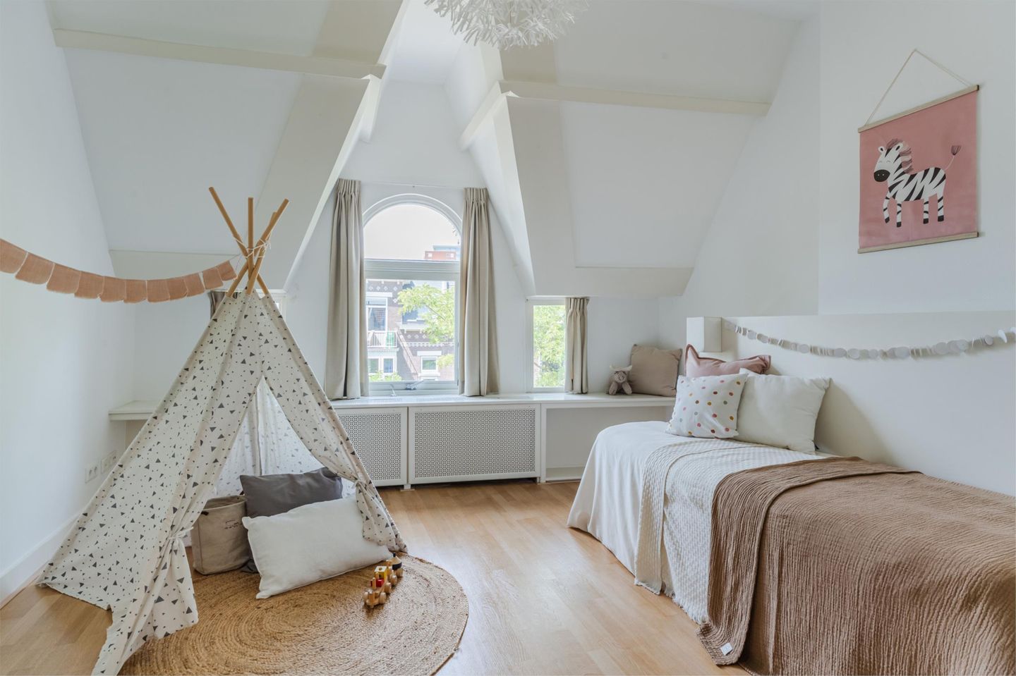 Photo 44 of Voorschoterlaan 62-B