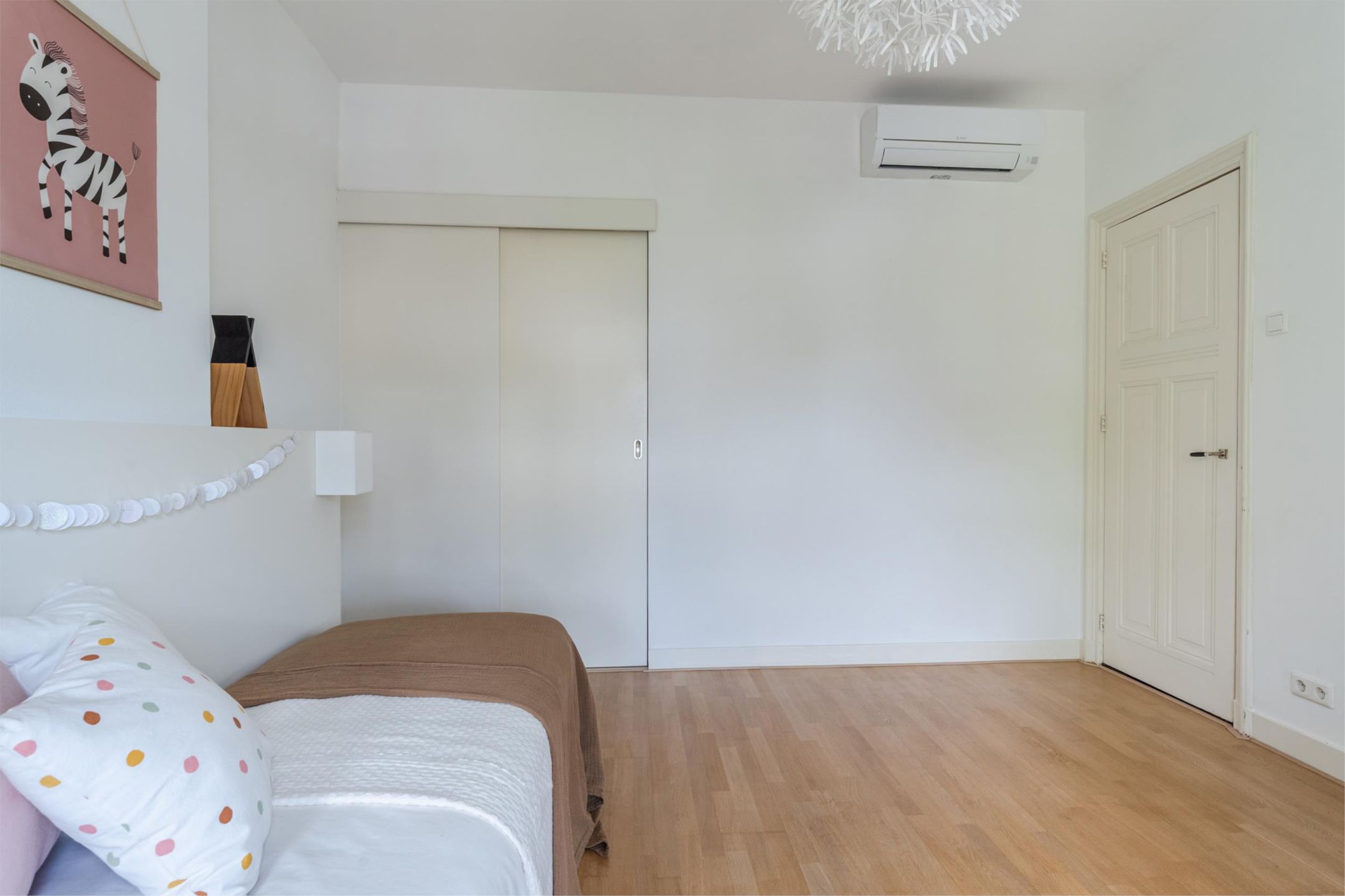 Photo 45 of Voorschoterlaan 62-B