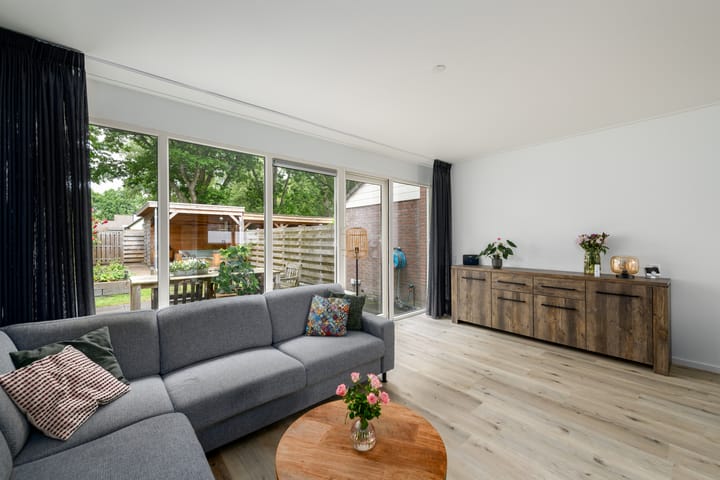 Foto 2 van Hobbemastraat 10