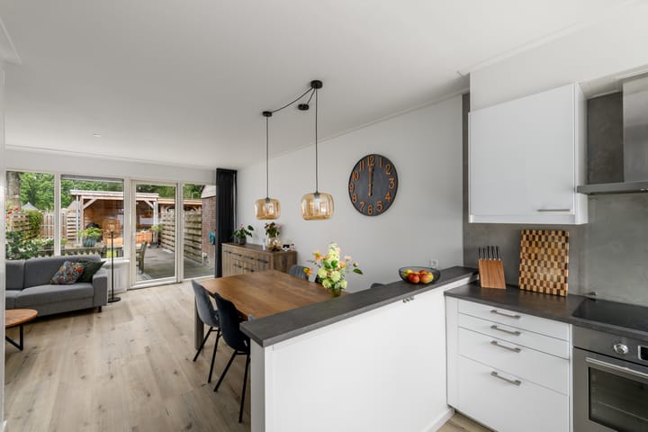 Foto 7 van Hobbemastraat 10