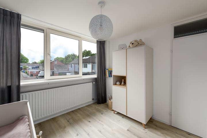 Foto 16 van Hobbemastraat 10