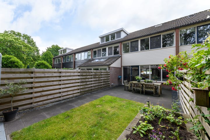 Foto 25 van Hobbemastraat 10