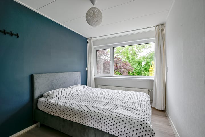 Foto 22 van Maarten Breetstraat 8