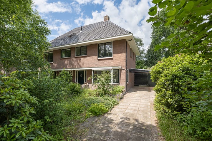 Mevrouw Leinweberlaan 15