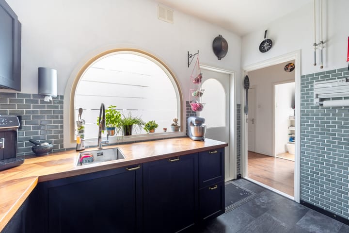 Photo 12 of Vondellaan 37