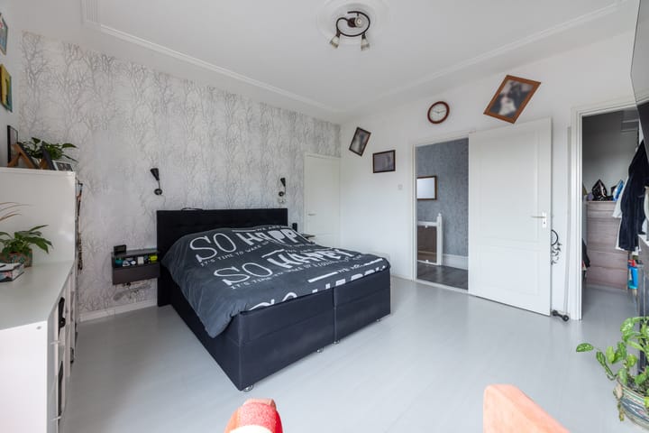 Photo 17 of Vondellaan 37