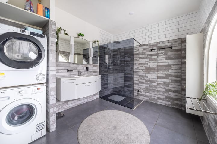 Photo 23 of Vondellaan 37