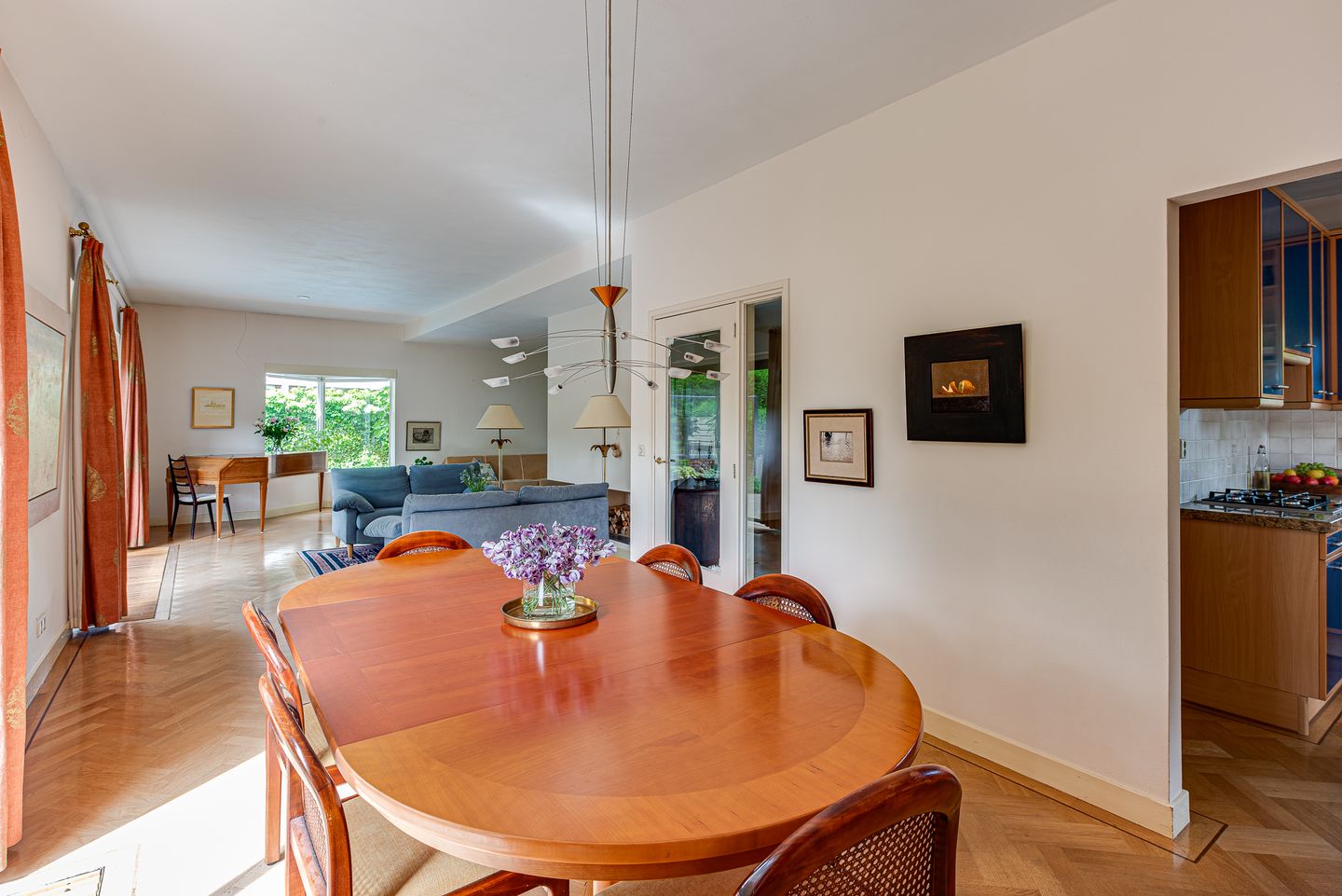 Foto 10 van Kroningslaan 11