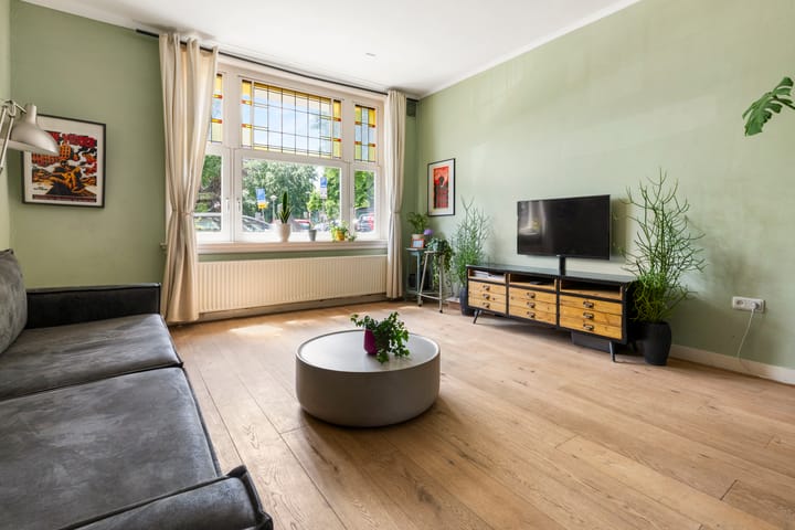 Foto 2 van Aalsmeerplein 7-H