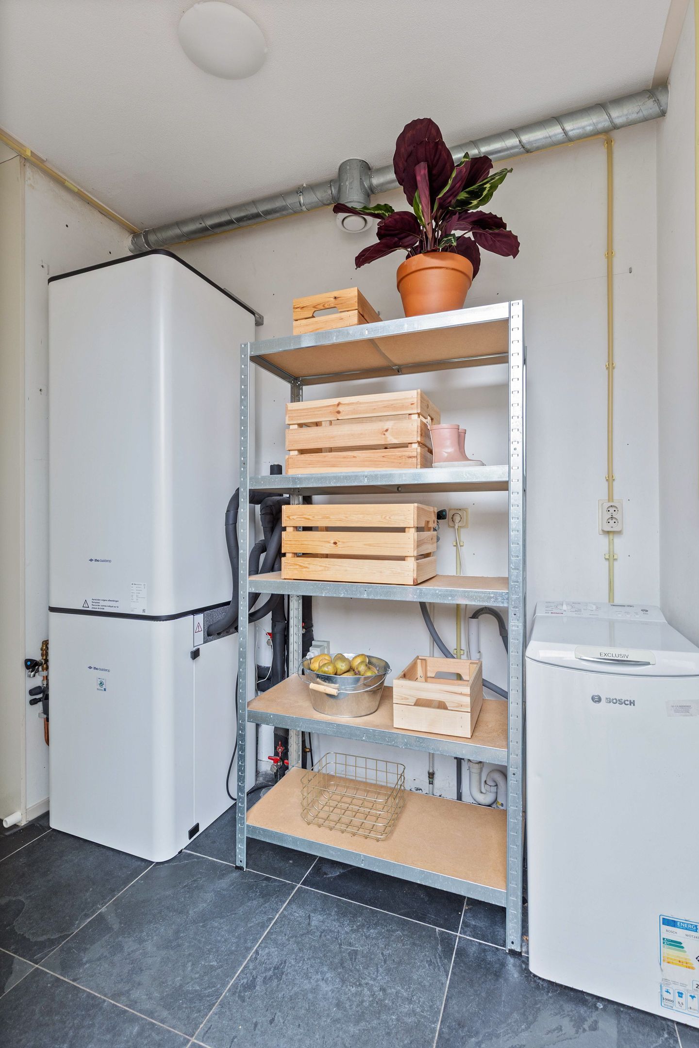 Photo 14 of Ypeijstraat 21