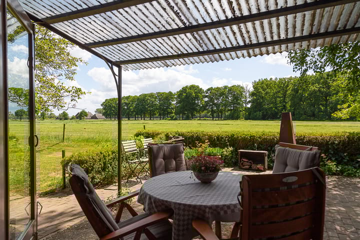 Foto 15 van Tolstraat 4