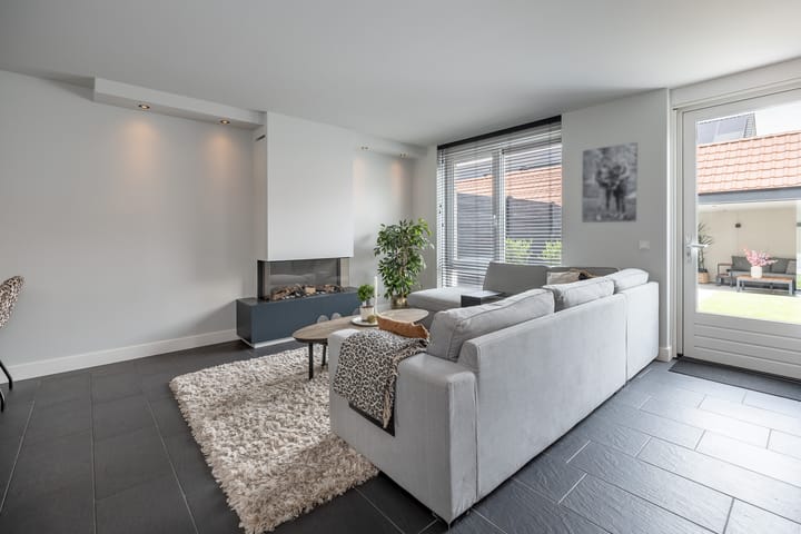 Foto 3 van Bankivalaan 31