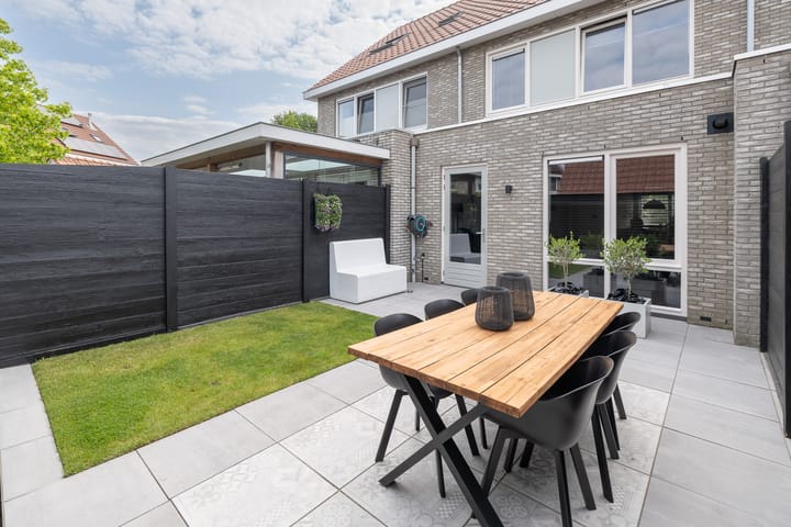 Foto 37 van Bankivalaan 31