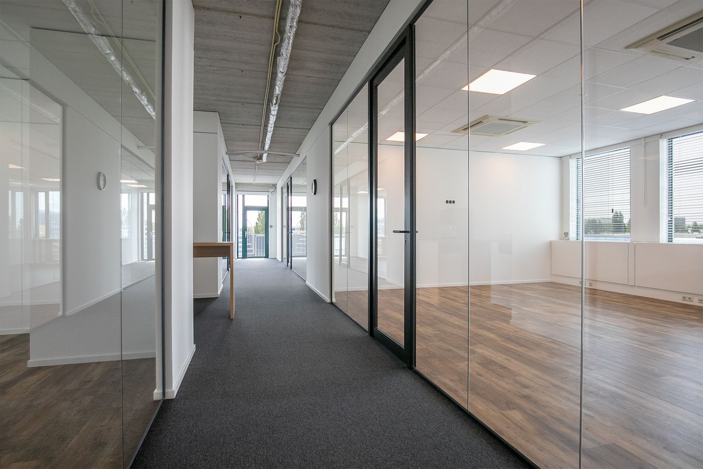 Bekijk foto 3 van Ekkersrijt 4010