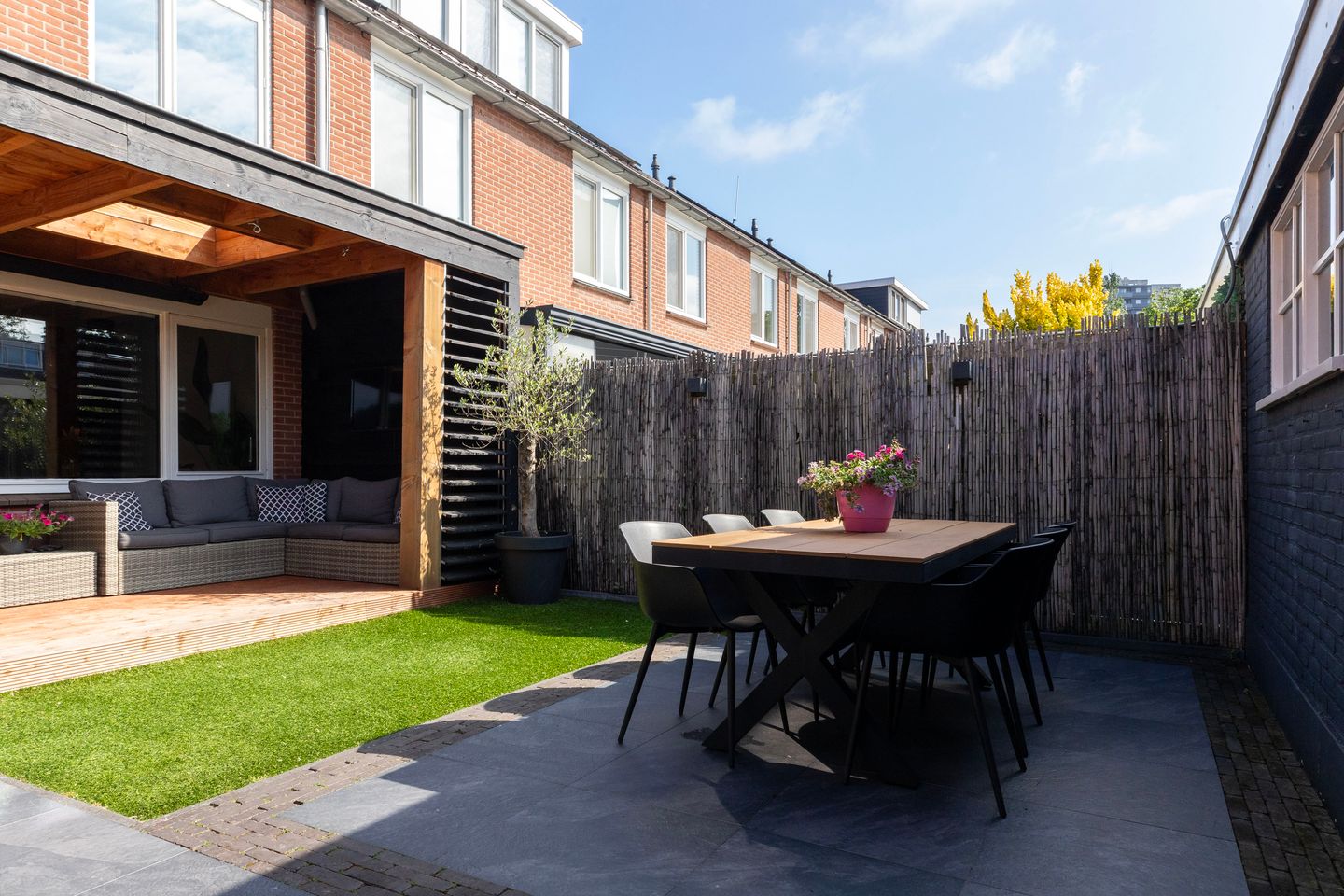 Foto 20 van Kruizemuntstraat 1075