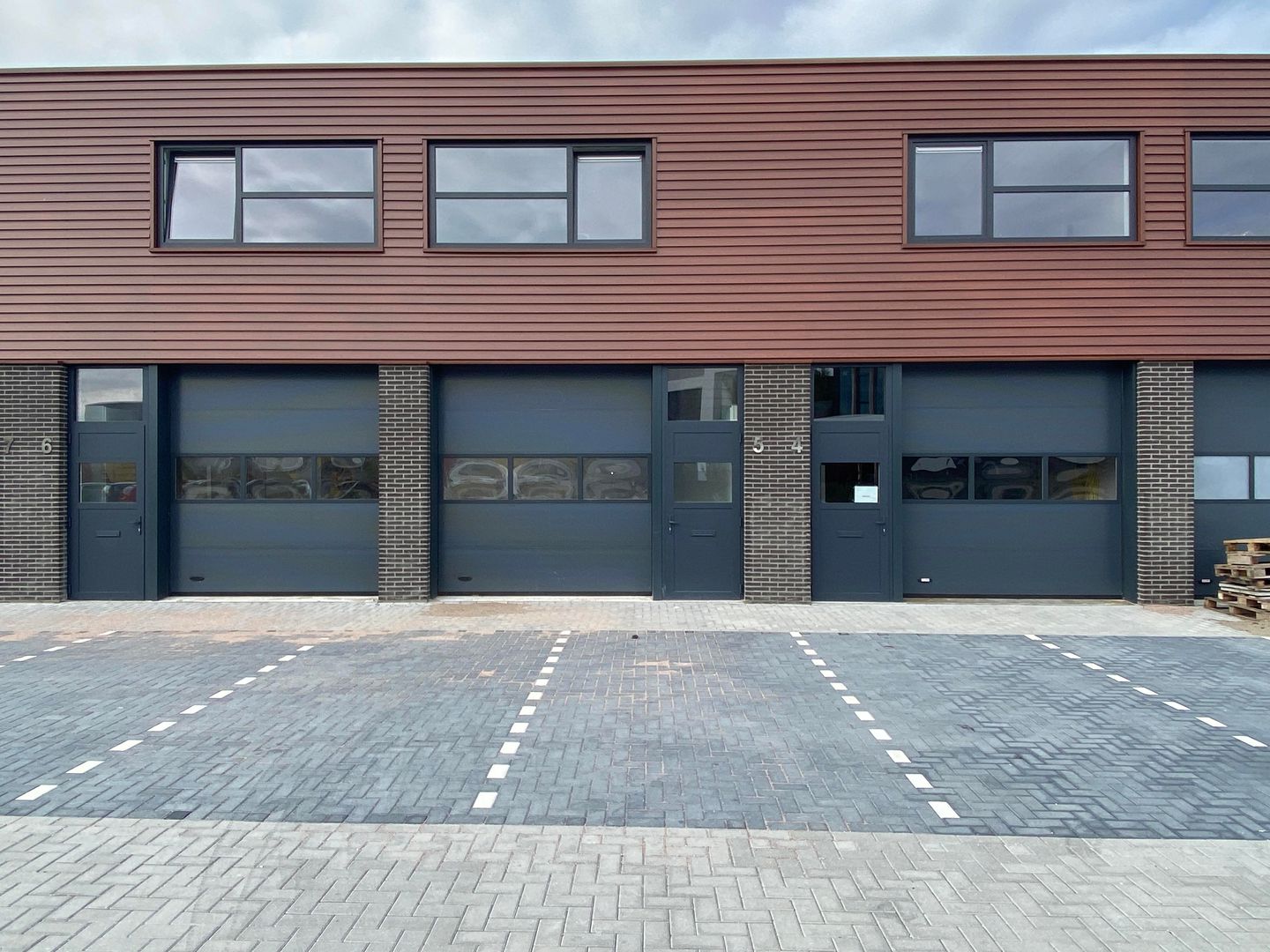 Bekijk foto 1 van Centurionbaan 208-05