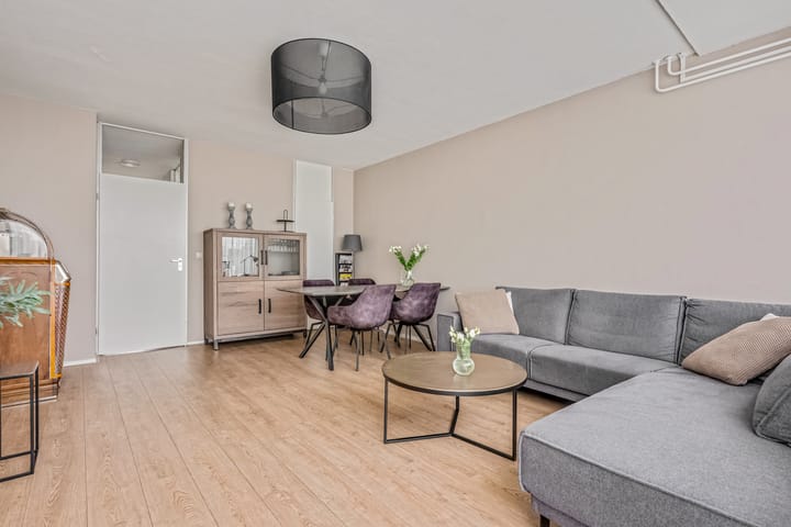 Foto 8 van Dillenburg 242