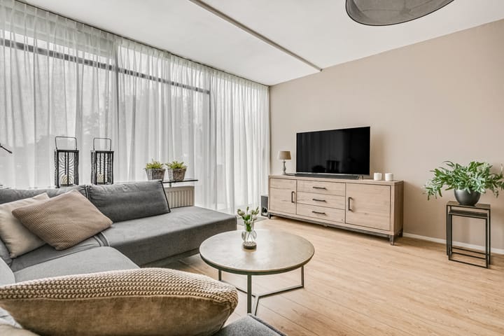 Foto 10 van Dillenburg 242