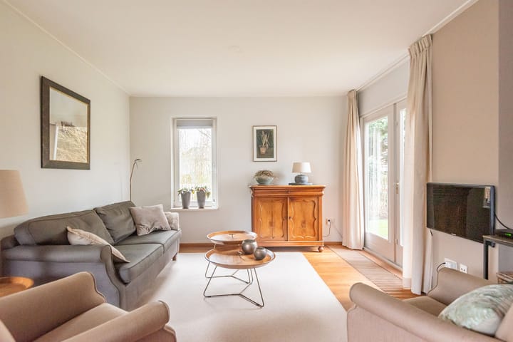 Foto 9 van Bloemersweide 8