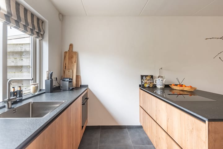 Foto 15 van Bloemersweide 8