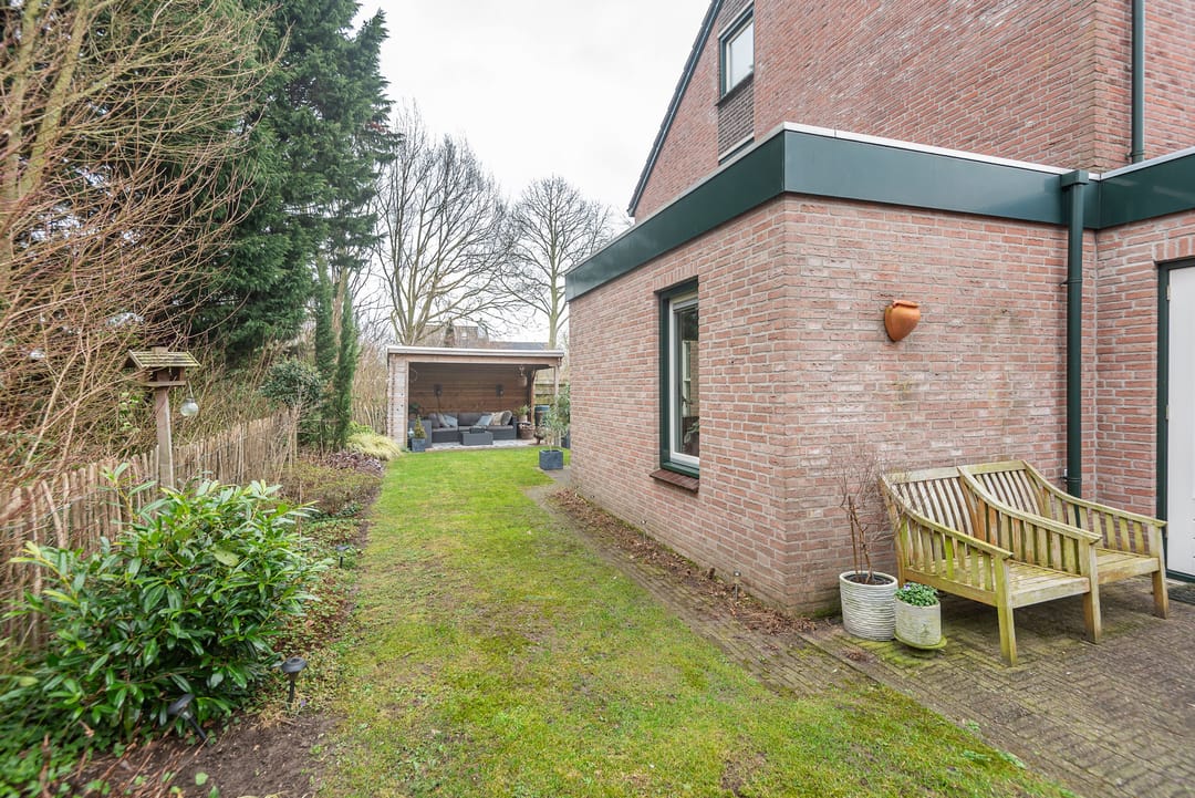 Photo 37 of Bloemersweide 8