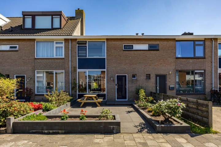Bekijk foto van J.A. de Bree-Meijerstr 14