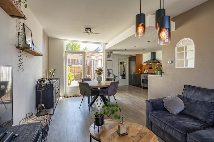 Foto 11 van J.A. de Bree-Meijerstr 14