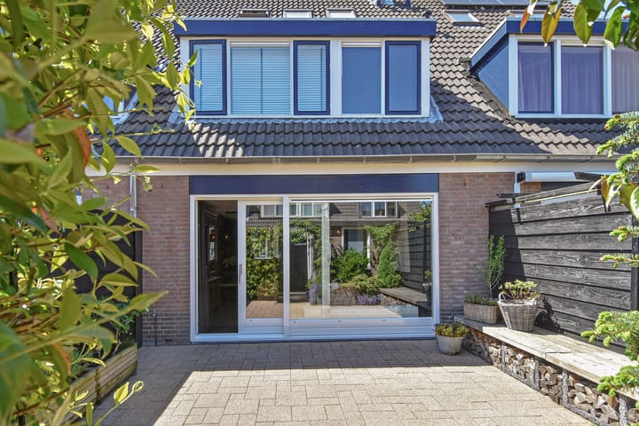 Foto 4 van Anna van Saksenstraat 34