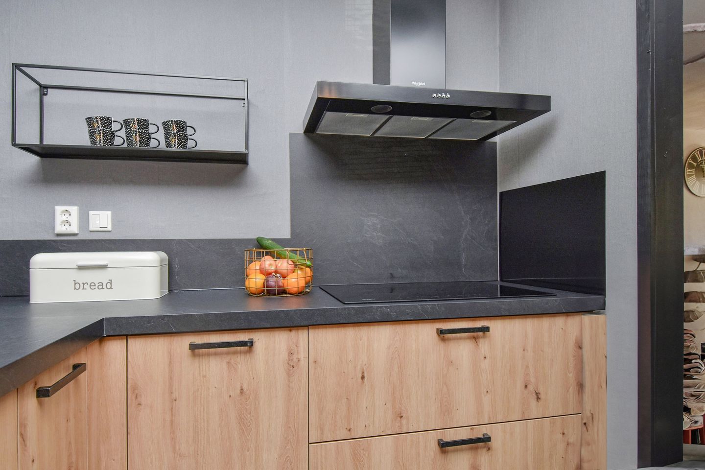 Foto 10 van Anna van Saksenstraat 34