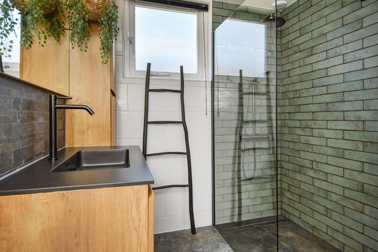 Foto 19 van Anna van Saksenstraat 34