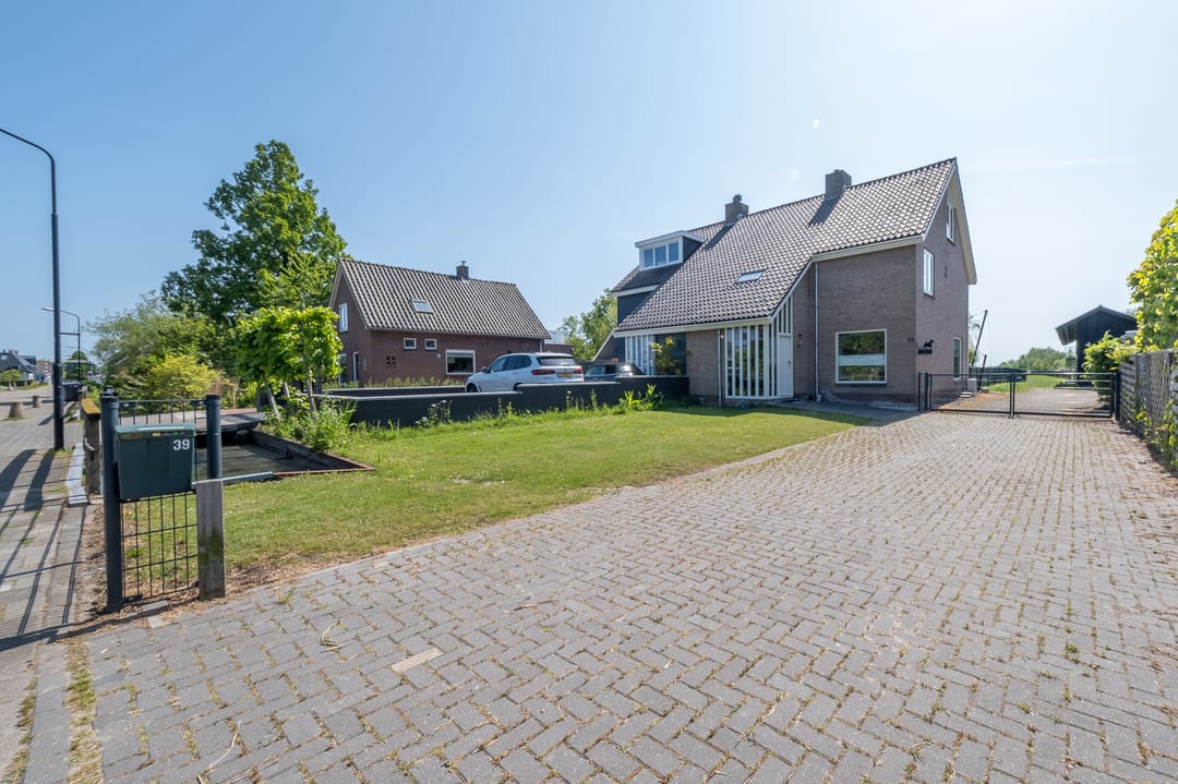 Photo 1 of Achterbos 39