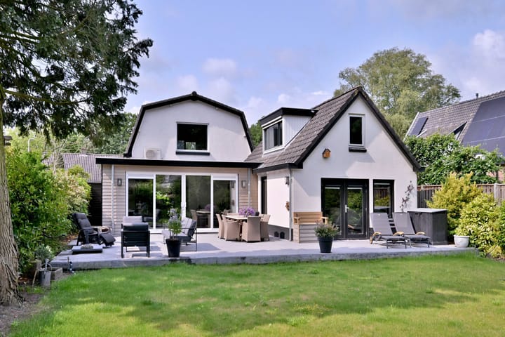 Foto 1 van Molenweg 11