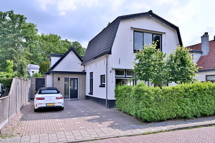 Foto 2 van Molenweg 11