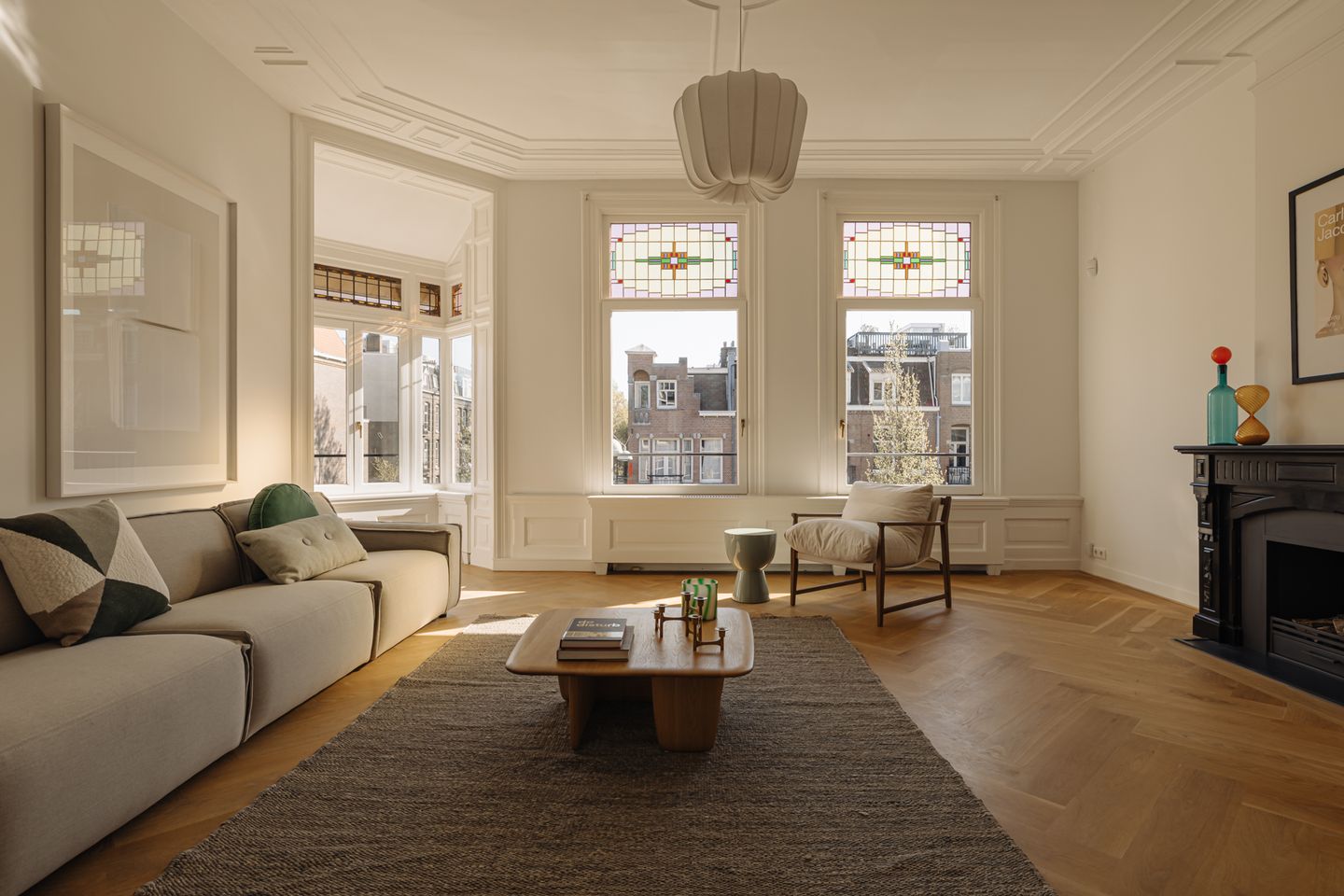 Photo 1 of Van Baerlestraat 148-2