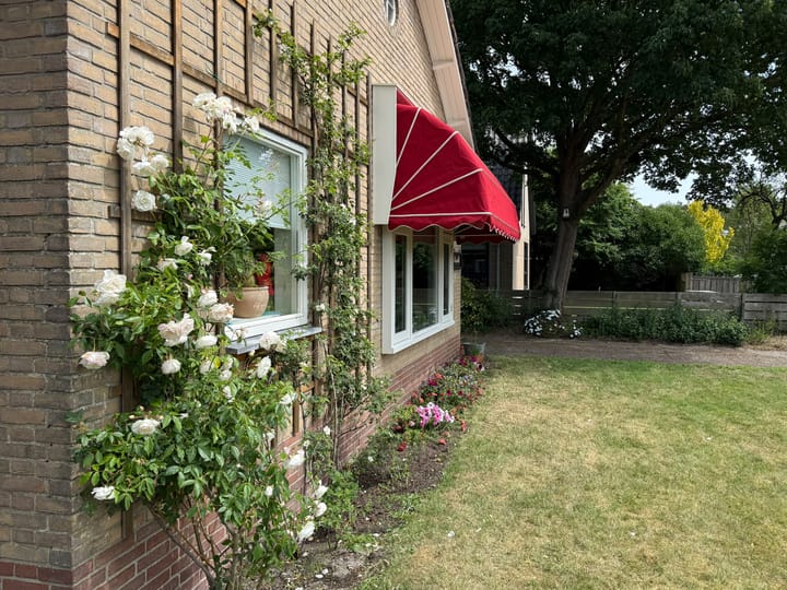 Photo 44 of Europalaan 29