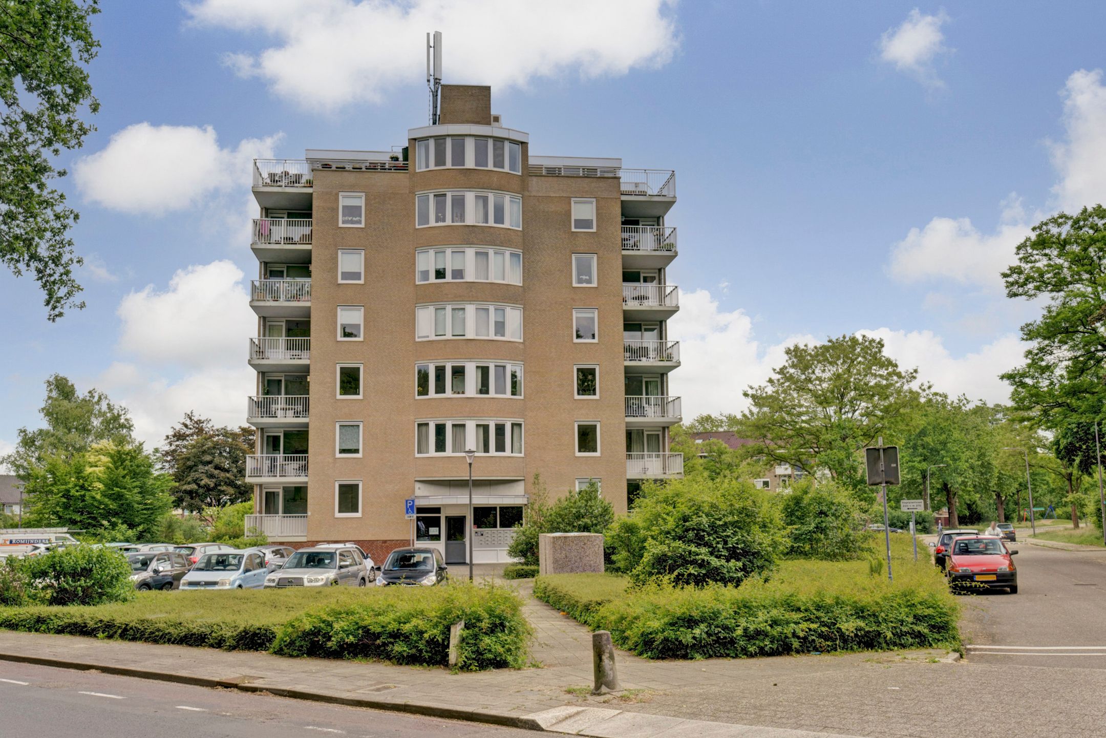 Photo 21 of Vogelplantsoen 220