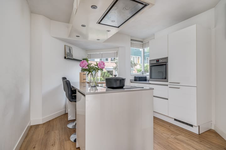 Foto 3 van Piraeuserf 12