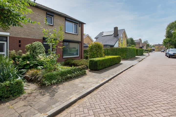 Foto 11 van Violenstraat 2