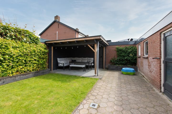 Foto 46 van Violenstraat 2