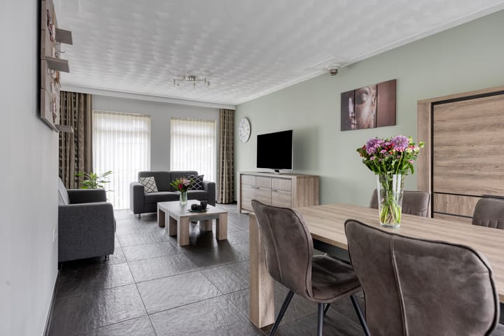 Foto 12 van Strausslaan 45