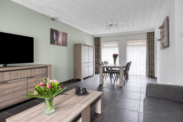 Foto 16 van Strausslaan 45