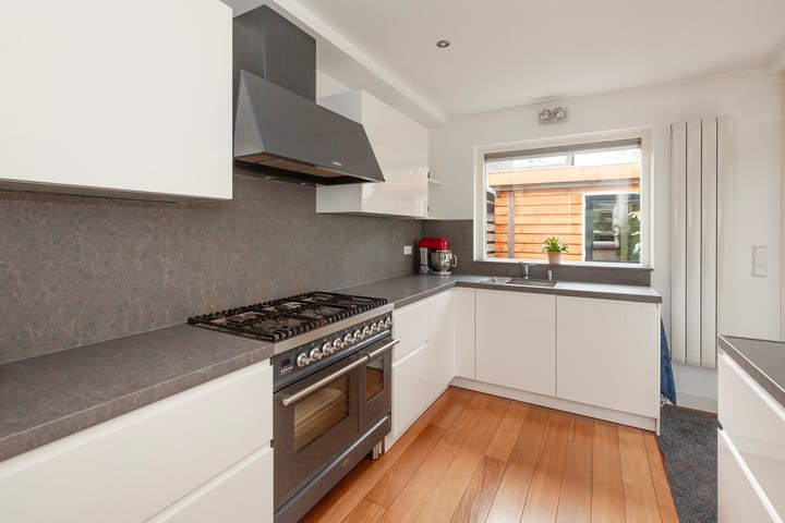 Foto 14 van Roemer Visscherstraat 31