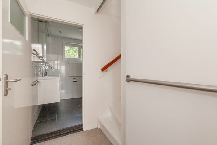 Foto 18 van Roemer Visscherstraat 31