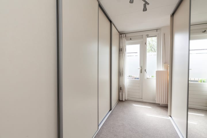 Foto 24 van Roemer Visscherstraat 31