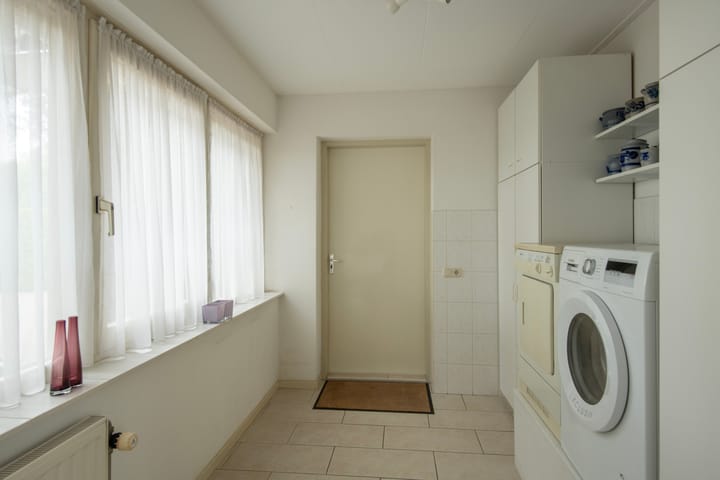 Photo 10 of Oude Appelseweg 2-B